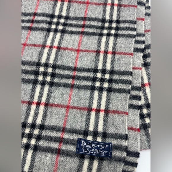 Burberry Scarf - Picture 3 of 4